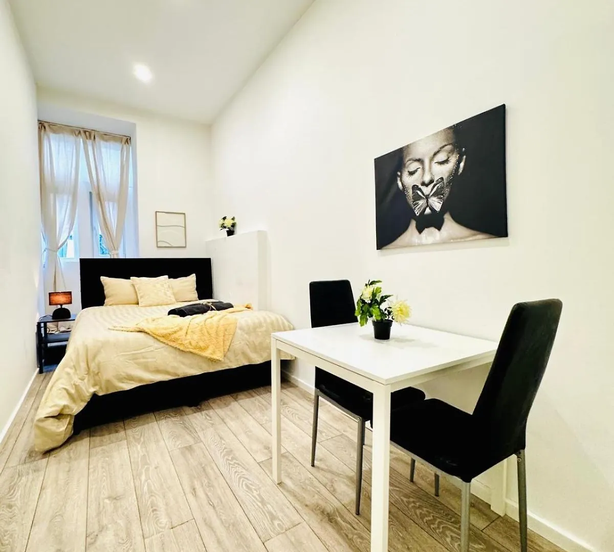 Elegant 5-Br Shared Home Ideal For Groups & Families Vienna