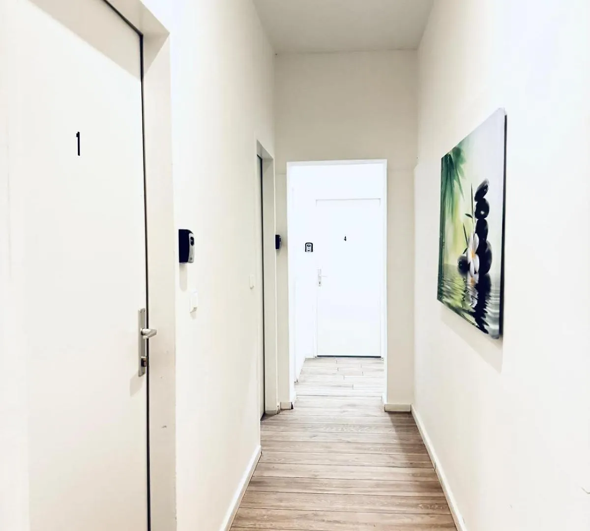 Elegant 5-Br Shared Home Ideal For Groups & Families Vienna 0*,  Austria