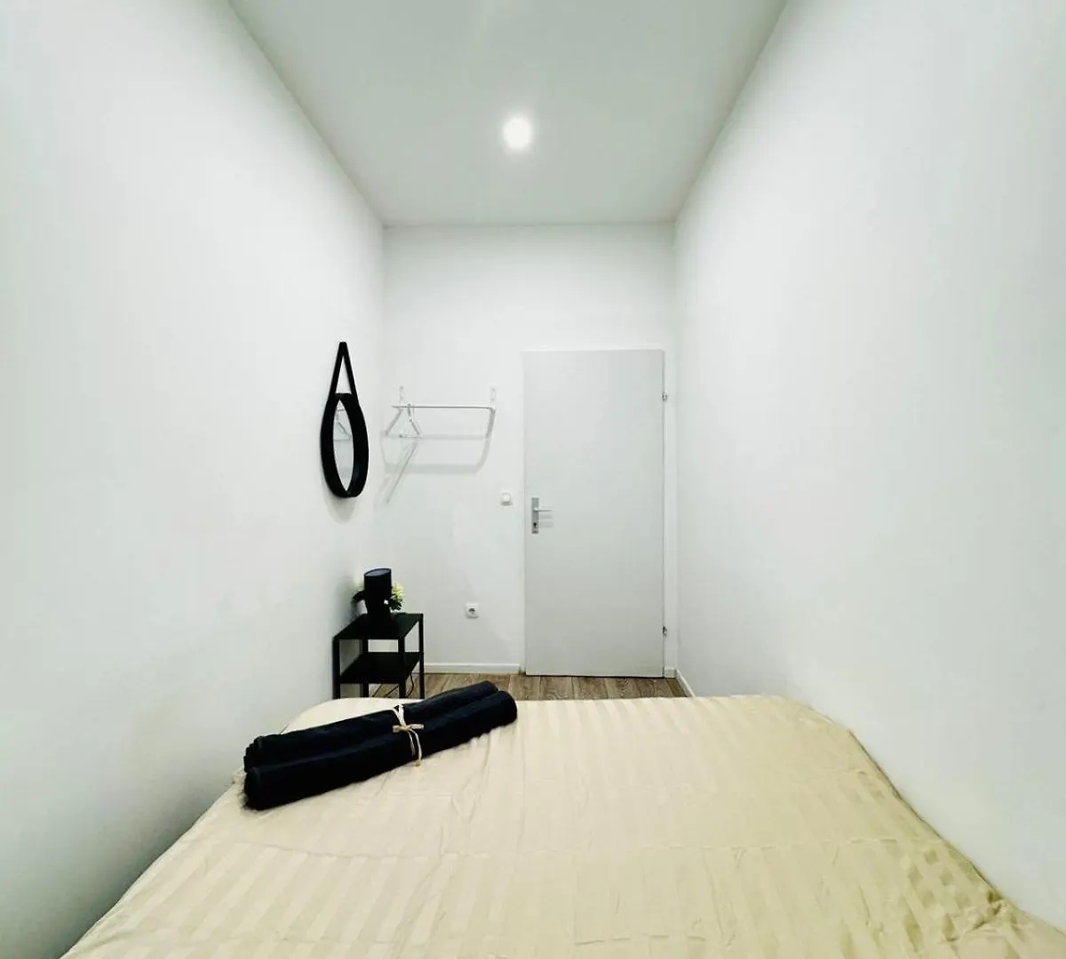 Elegant 5-Br Shared Home Ideal For Groups & Families Vienna 0*,